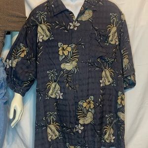 Tommy Bahama men’s shirt